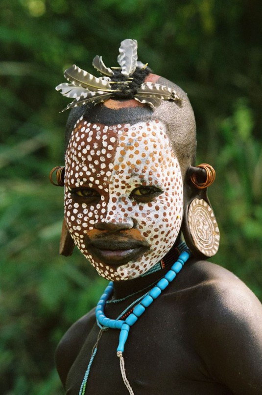 Let's Be Brief | Hans Silvester :: The Ethiopian Peoples of the Omo Valley